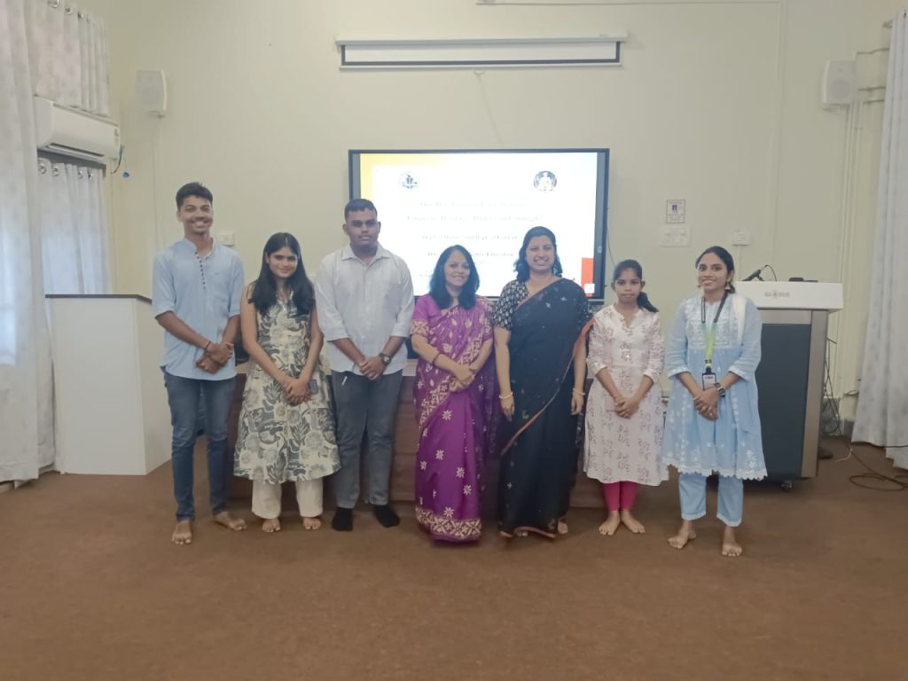 Faculty and Students Present Research at National Seminar on Linguistic Heritage