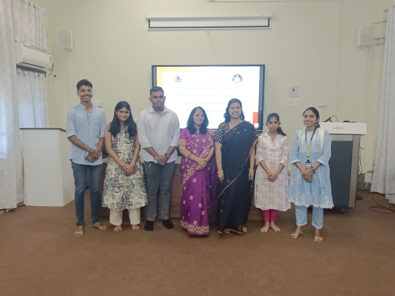 Faculty and Students Present Research at National Seminar on Linguistic Heritage